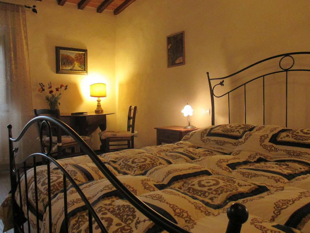Podere Pian Dei Gelsi Volterra Exterior photo
